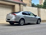 Renault Laguna-8