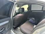 Renault Laguna-10
