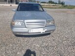 Mercedes C 220-1