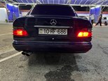 Mercedes E 220-4