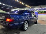Mercedes E 220-9