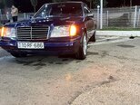 Mercedes E 220-12