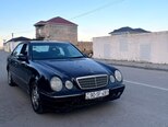 Mercedes E 200-12