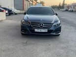 Mercedes E 250-1