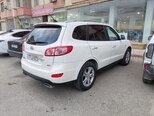 Hyundai Santa Fe-10