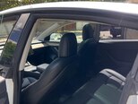 Tesla Model 3-6
