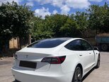 Tesla Model 3-4