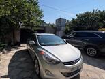Hyundai Elantra-1