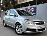 Opel Zafira-1