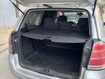 Opel Zafira-11