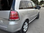Opel Zafira-6