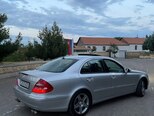 Mercedes E 240-3