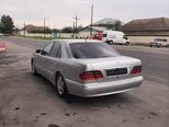 Mercedes E 240-6