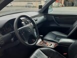 Mercedes E 240-10