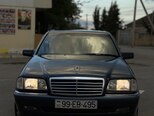 Mercedes C 200-1