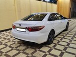 Toyota Camry-5