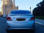 Hyundai Accent-2