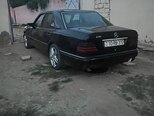 Mercedes E 220-2