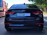 Hyundai Elantra-6
