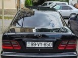Mercedes E 200-3