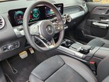 Mercedes EQB 350 4MATIC-6