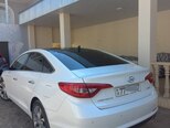 Hyundai Sonata-14
