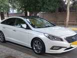 Hyundai Sonata-16