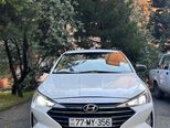 Hyundai Elantra-17
