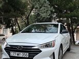 Hyundai Elantra-1