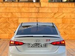 Hyundai Accent-4