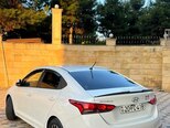 Hyundai Accent-5