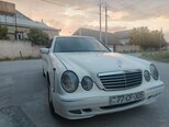 Mercedes E 220-9