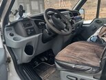 Ford Transit-5