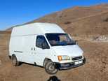 Ford Transit-4