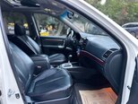 Hyundai Santa Fe-15