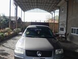 Volkswagen Passat-1
