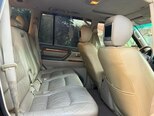 Lexus LX 470-12