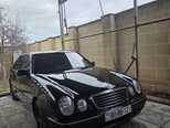 Mercedes E 320-1