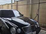 Mercedes E 320-12
