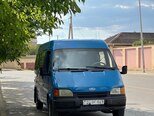 Ford Transit-4