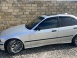 BMW 318-3