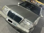 Mercedes 230 E-3