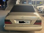 Mercedes 230 E-8