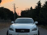 Infiniti Q70S-2