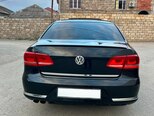Volkswagen Passat-2