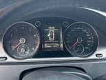 Volkswagen Passat-4