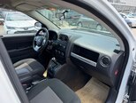 Jeep Compass-16