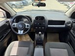 Jeep Compass-10
