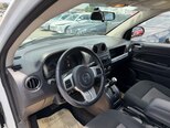 Jeep Compass-13