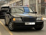 Mercedes C 200-1